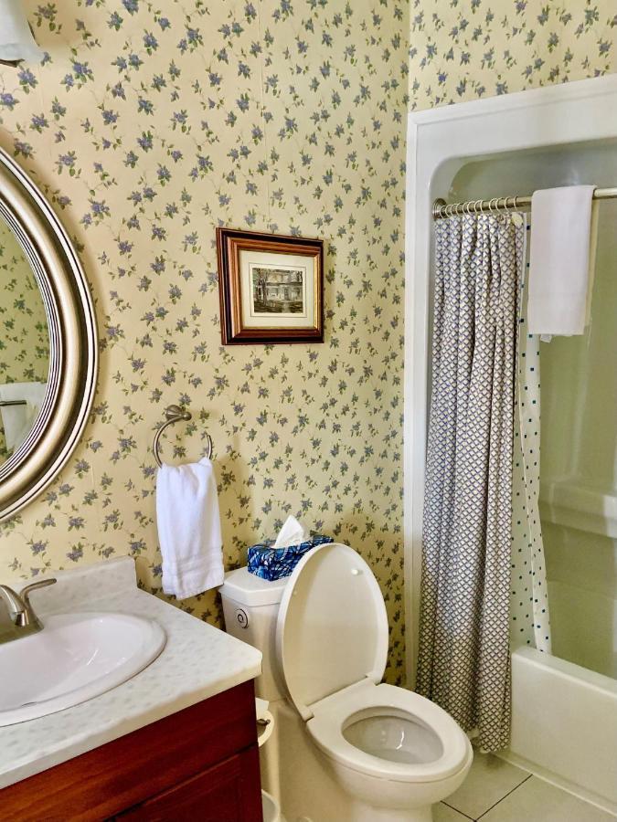 Weatherpine Inn Niagara-on-the-Lake Eksteriør bilde