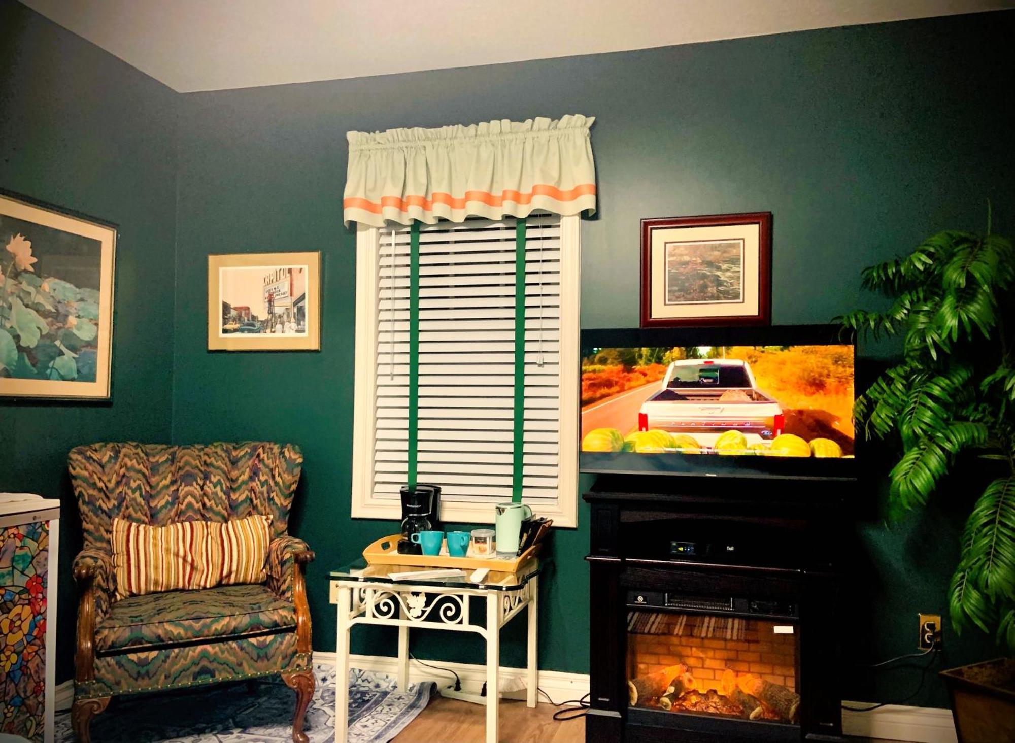 Weatherpine Inn Niagara-on-the-Lake Eksteriør bilde